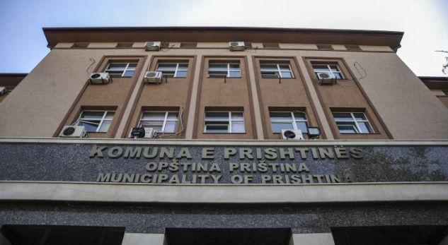 Komuna e Prishtinës emëron 24 drejtorë të rinj të shkollave
