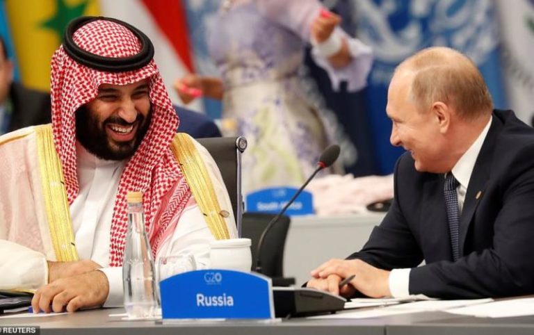Të dy akuzohen për vrasje por Putini dhe Princi i Kurorës Saudite duken si ‘vëllezër gjaku’