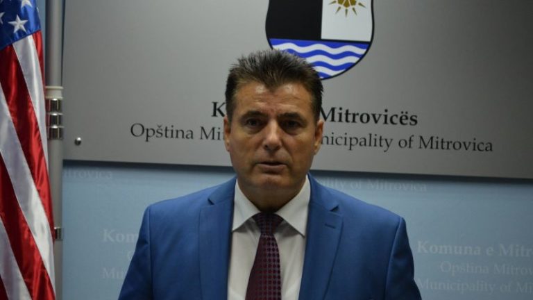 Agim Bahtiri thotë se ndërkombëtarët kanë dështuar për hapjen e urës së Ibrit