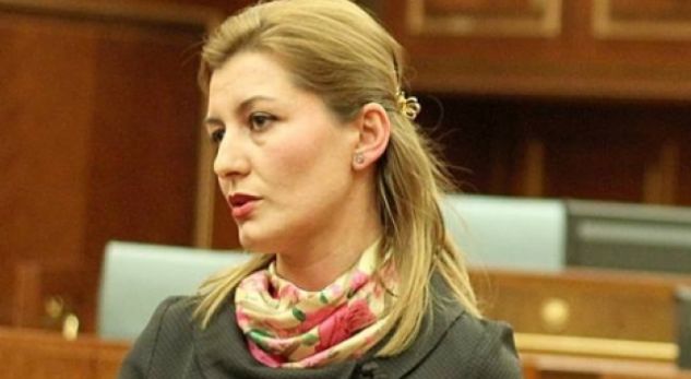 Pas shkarkimit nga Thaçi, Lama kërkon ndihmën e shtetit: Fëmijëve të mi po u rrezikohet shkollimi