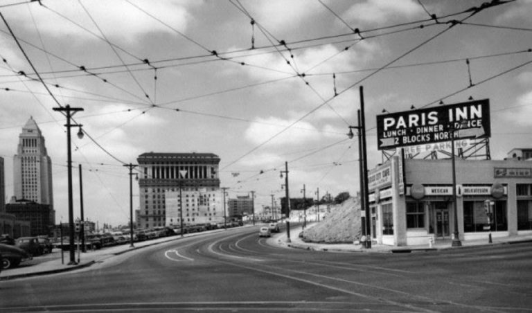 Autostrada e parë në Los Anxhelos, para 78 viteve