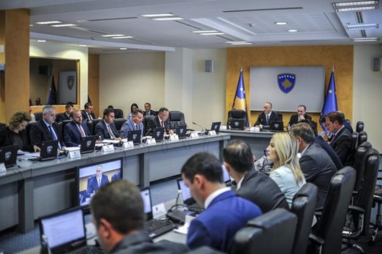 Rriten dukshëm shpenzimet e luksit