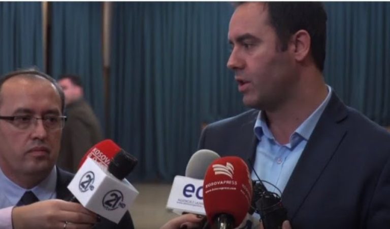 Dështon seanca e jashtëzakonshme e opozitës