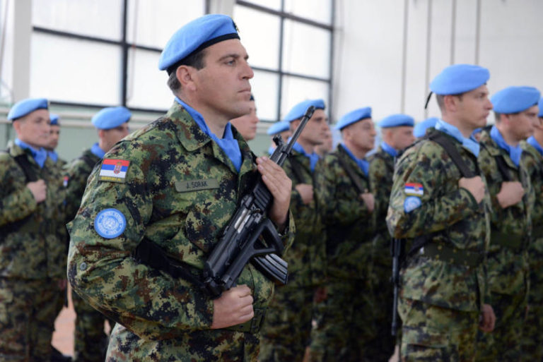 Paralajmërimi i EUobserver: Serbia mund ta pushtojë Kosovën