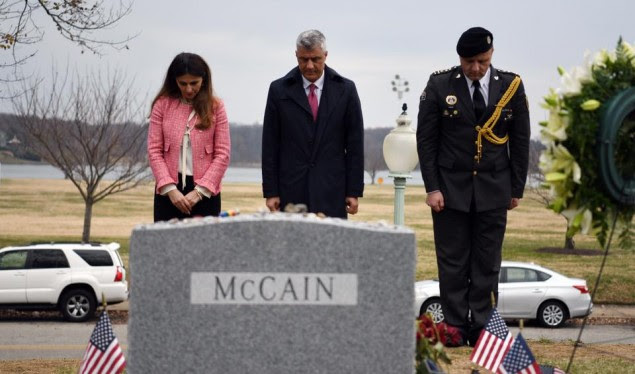 Thaçi: Senatorin McCain do ta kujtojnë si mbështetës të çlirimit të Kosovës