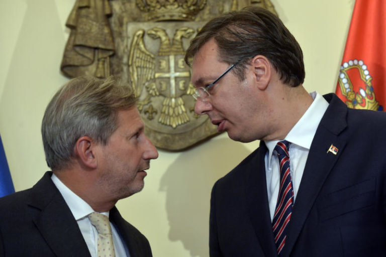 Mediat serbe: Ky ishte ultimatumi që Vuçiq ia refuzoi komisionerit Hahn