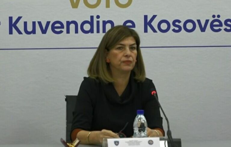 KQZ shpall rezultatin përfundimtar të zgjedhjeve në Kosovë: LVV ka siguruar mbi 50% të votave