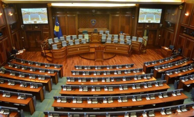 Kosovë, seanca për presidentin vazhdon edhe sot