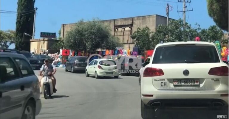 VIDEO/ Fundjava, trafik e kaos në rrugët e Vlorës