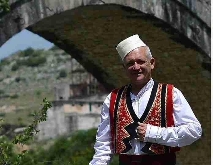 Përkujtohet Robert Elsie, albanologu që bëri të njohur botërisht kulturën e kombit shqiptar
