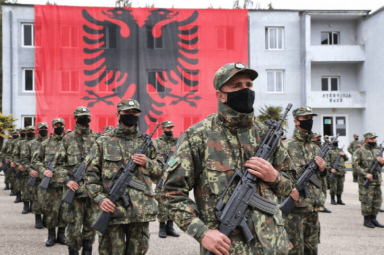 Për herë të parë, pesë studentë nga Kosova në Akademinë e Forcave të Armatosura të Shqipërisë