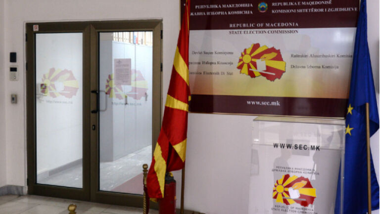 Maqedoni: Jehona e daljes në zgjedhjet vendore deri ora 11:00 është 14.18 përqind