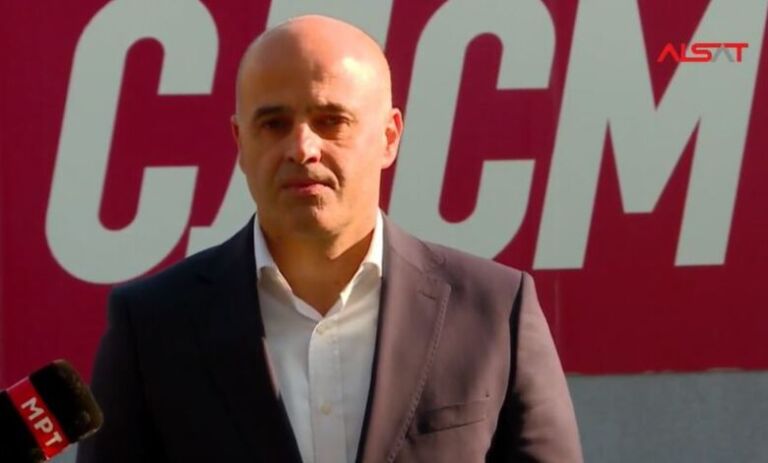 Dimitar Kovaçevski dorëzoi zyrtarisht kandidaturën për kryetar të LSDM-së