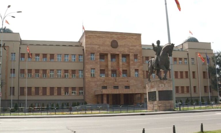 Seancë e Komisionit për Transport, Lidhje dhe Ekologji