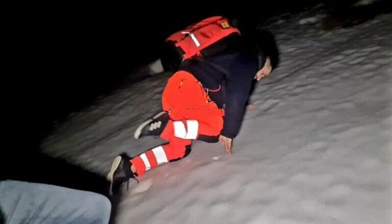 Pukë, operacioni i vështirë në malin me dëborë për të shpëtuar eksploratorët