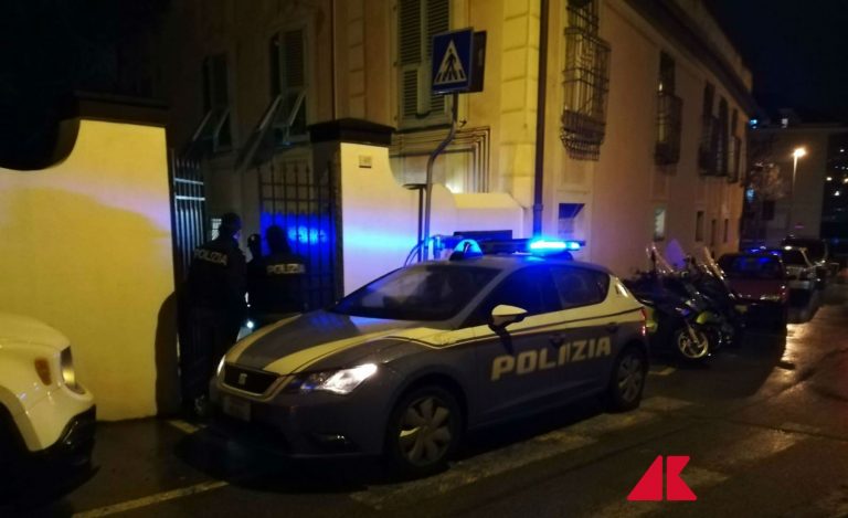 Vidhnin banesa në Firence, arrestohen 3 shqiptarët, sekuestrohen parfume, orë e çanta
