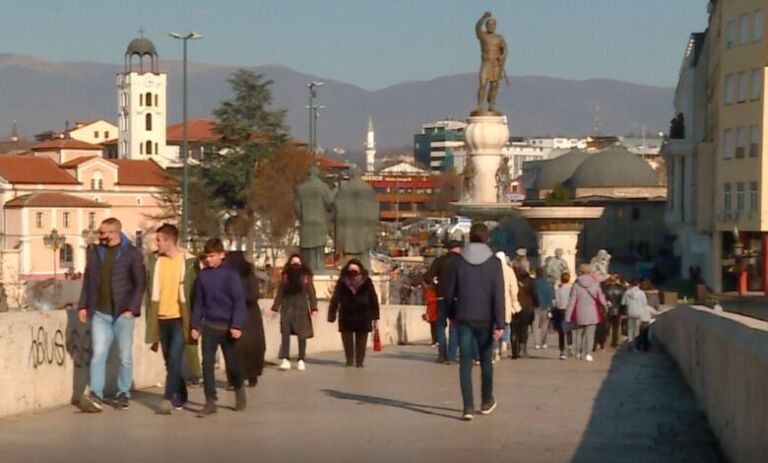 “Krishtlindjet”, 7 janari ditë jo-pune për të gjithë qytetarët e RMV-së
