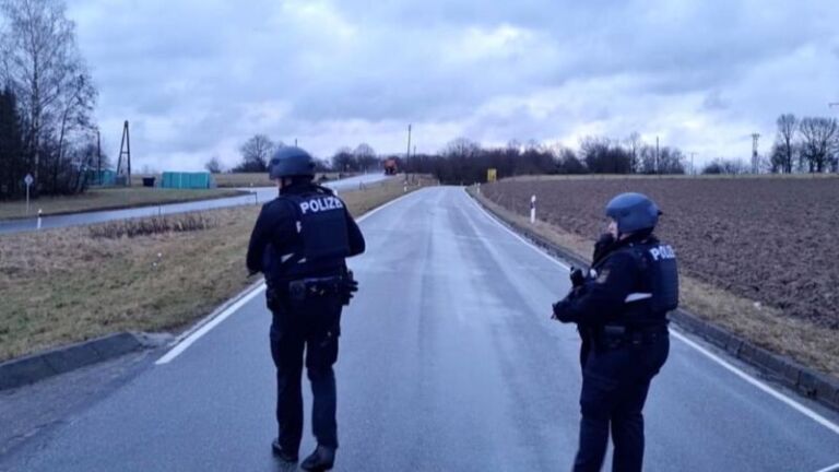 E rëndë në Gjermani, vriten gjatë patrullimit dy policë, thirrja e fundit: Po na qëllojnë