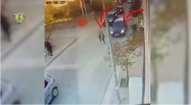 VIDEO/ Makina me shpejtësi ‘skëterrë’ përplas kalimtaren në Paskuqan, shoferi 21-vjeçar largohet, por nuk i shpëton dot Policisë