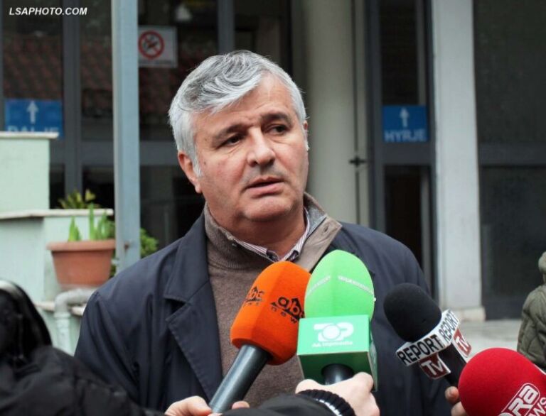Dënimi i Saimir Tahirit, reagon avokati Maksi Haxhia: Vendim skandaloz