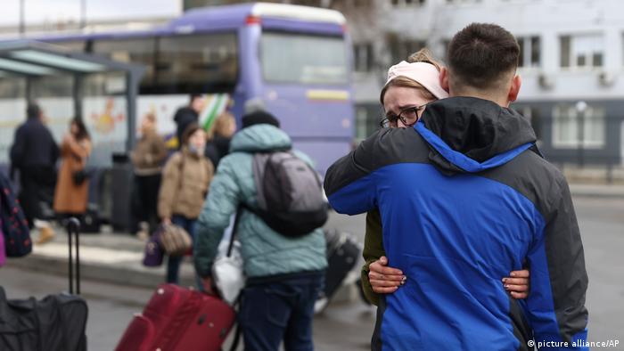 E konfirmon Konsulli i Ukrainës në Tiranë: Disa familje ukrainase kanë mbërritur të Shqipëri për t’u strehuar!