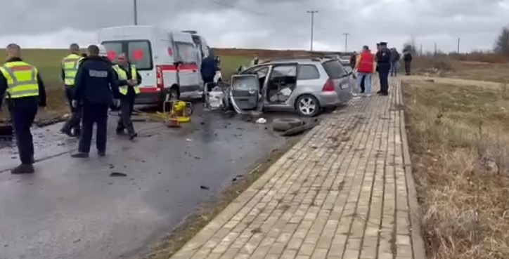 Pamje nga aksidenti i rëndë në Malishevë ku vdiqën dy persona