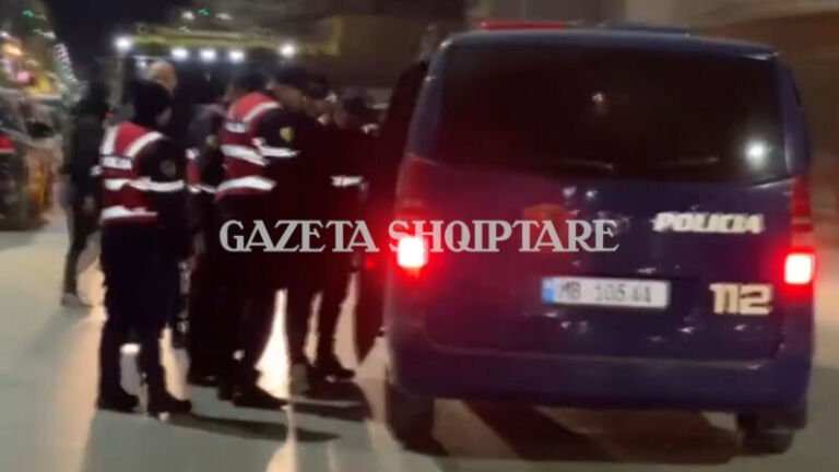 PAMJET/ “Jemi gazetarë”- Shikoni momentin e arrestimit të Nuredin Dumanit, iu sekuestrua arsenal armësh, snajper dhe…