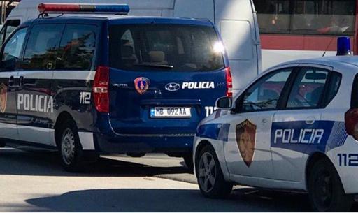 Kreu veprime të turpshme ndaj një minoreneje, arrestohet 32-vjeçari