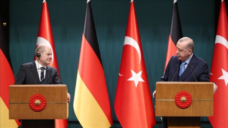 Erdoğan: Turqia me vendosmëri do të vazhdojë përpjekjet e saj për armëpushimin e përhershëm në Ukrainë