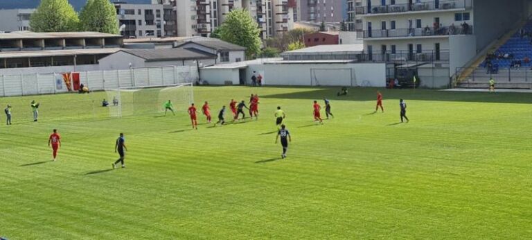 Atmosfera fantastike në Çair, Shkupi kërkon fitoren