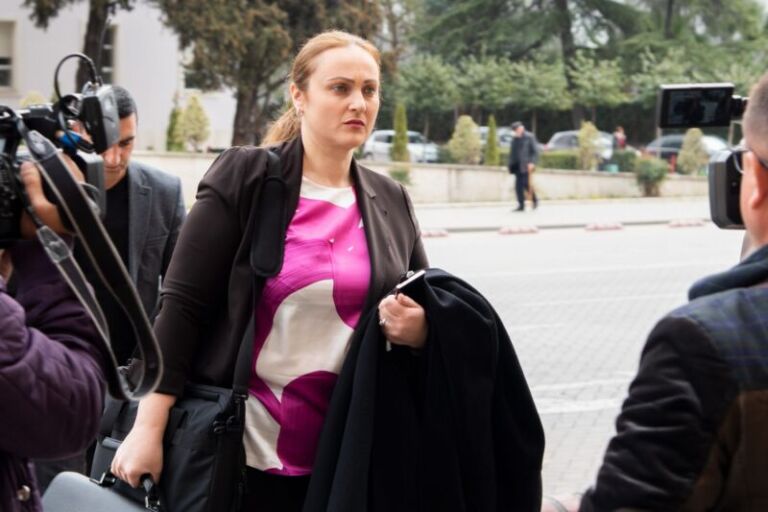 VOA: KPA nxjerr jashtë sistemit të Drejtësisë kryeprokuroren e Tiranës Elizabeta Imeraj, KPK kishte dhënë vlerësime pozitive