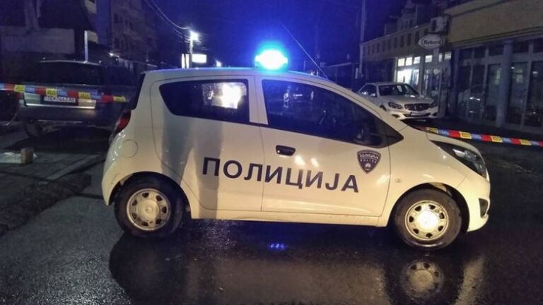 Detaje nga aksidenti në Shkup, ku u përfshi edhe një makinë e policisë