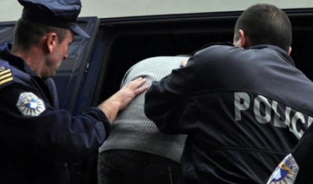 U gjendet kokainë, katër të arrestuar në Tetovë