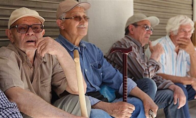 Filloi pagesa e pensioneve për muajin shtator