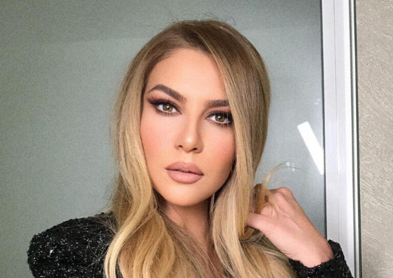 Lenora Jakupi vishet me plot stil, kështu dukët gjatë një shëtitje