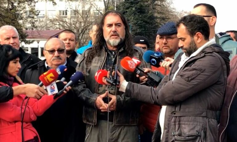 Jovanovski: Bllokadat do të vazhdojnë deri në zgjidhjen e problemit
