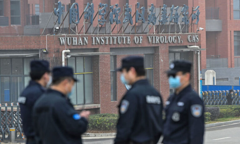Shkencëtari: Kam punuar në laboratorin e Wuhan-it, e di çfarë ka ndodhur