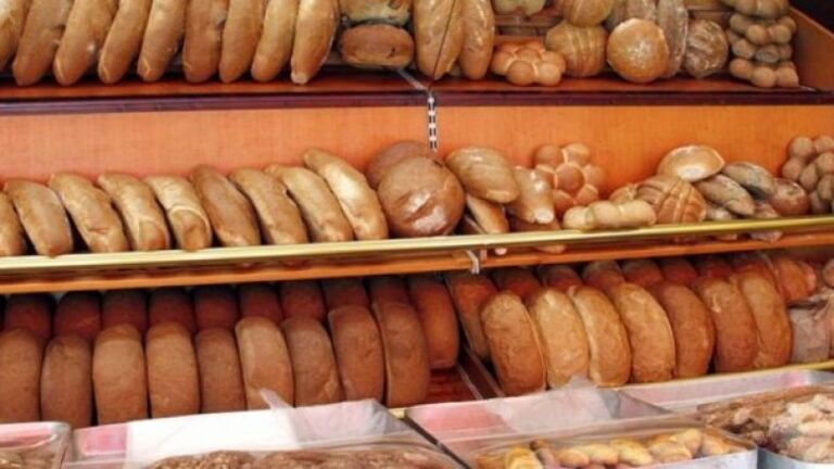 Raftet e dyqaneve mund të mbesin pa bukë për shkak të kërcënimit të furrtarëve