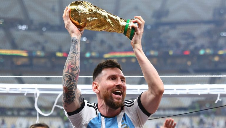 Zyrtare: Lionel Messi shpallet lojtari më i mirë i vitit nga FIFA