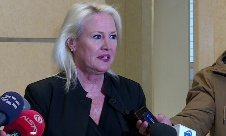Ambasadorja e ShBA-ve, Aggeler: Në RMV çdo ditë po ndodhë korrupsion