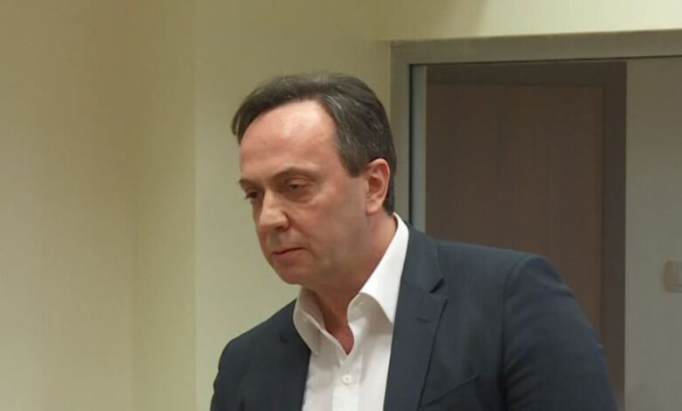 Mijalkov shpëton nga akuza në lëndën “Titanik 2”