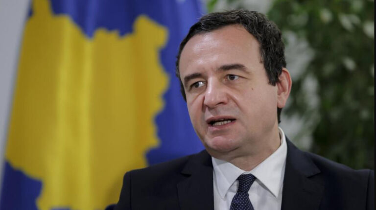 Albin Kurti pyetet se çfarë mendimi ka për Luiz Ejllin