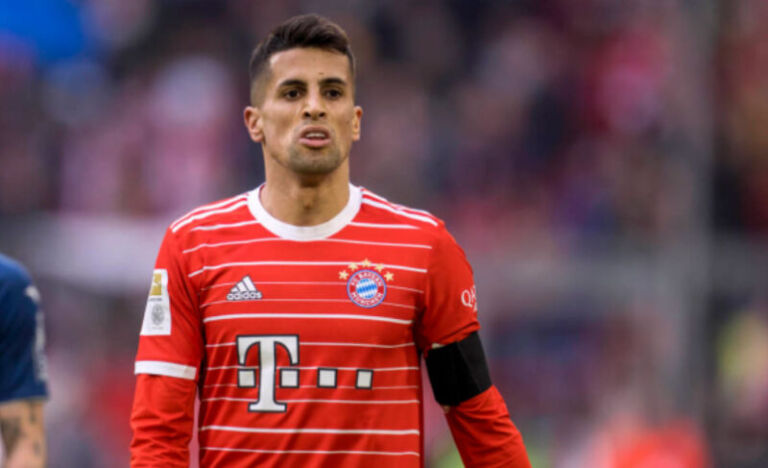 Cancelo nuk po bën vend as te Bayerni, Barcelona shpreh interesim për portugezin
