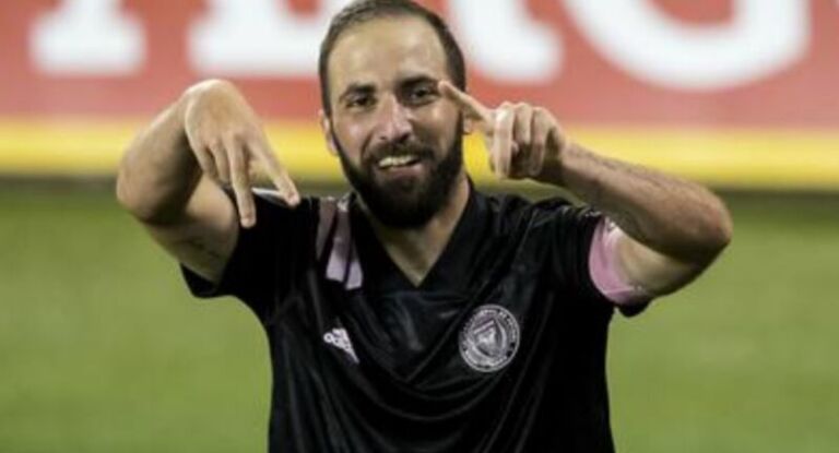 Gonzalo Higuain rrëfen për tmerrin që ka përjetuar sa ishte futbollist i nivelit të lartë: “Kam jetuar në mënyrë të panatyrshme”