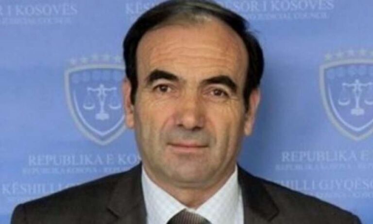 Ish-gjyqtari Sali Berisha dënohet me 30 muaj burgim