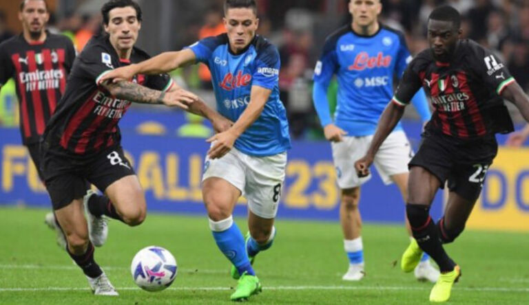 Napoli – Milan, formacionet zyrtare të derbit italian