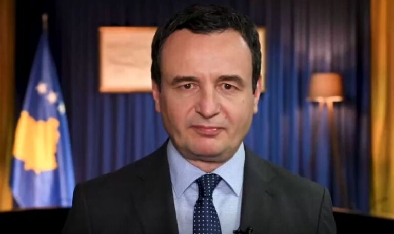 Kurti me video-mesazh për situatën e krijuar në veri, nuk e thotë asnjë fjalë për reagimin e ambasadorit amerikan