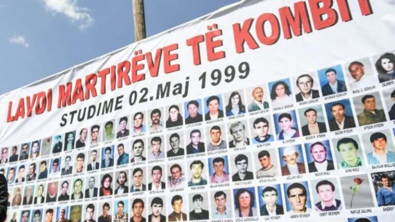 24 vjet nga masakra në Studime të Vushtrrisë, ku u vranë 116 shqiptarë nga forcat serbe