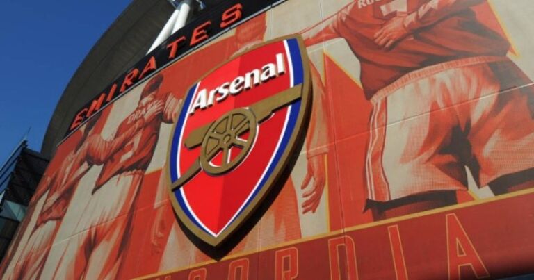 Arsenali planifikon transferimin e yllit të madh
