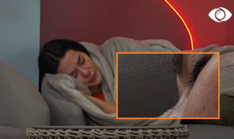 Çka ndodhi, Efi shpërthen në lot e vetme në oborr!